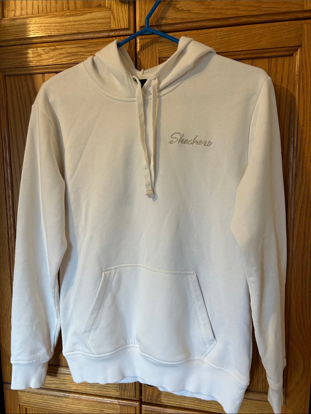 Skechers White Women's Pullover Hoodie with Embroidered Script